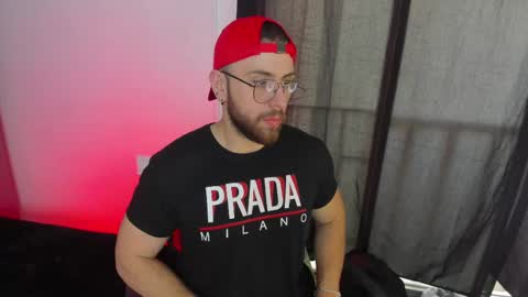 Maximo Wolf online show from 19, 2, 2025