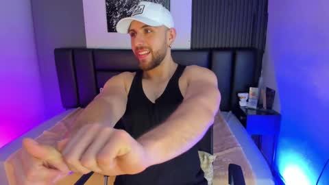 Maximo Wolf online show from 2, 3, 2025