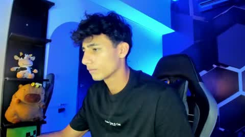 Snapshot of maximo_romano chatting on 2, 7, 2026 Maximo online show from 2, 7, 2026