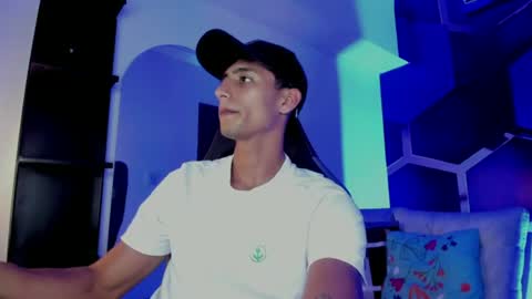 Snapshot of maximo_romano chatting on 7, 8, 2026 Maximo online show from 7, 8, 2026