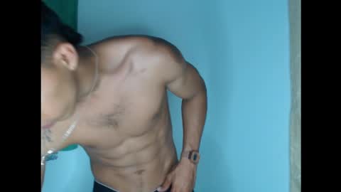 Snapshot of maximo_vega_new chatting on 8, 12, 2024 Maximo Aron Vega online show from 8, 12, 2024