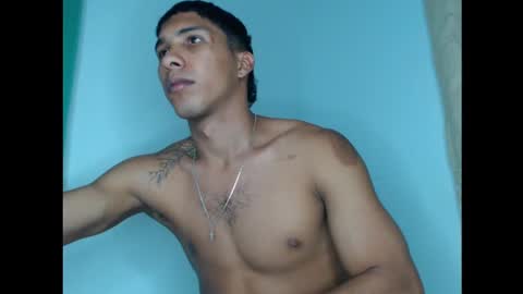 Snapshot of maximo_vega_new chatting on 9, 12, 2024 Maximo Aron Vega online show from 9, 12, 2024