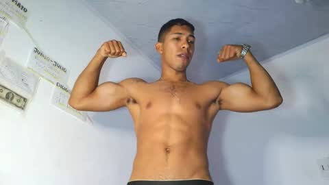 Maximo Aron Vega online show from 14, 2, 2026