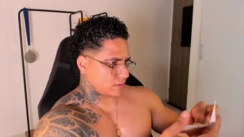 Maximoscott online show from 14, 11, 2025