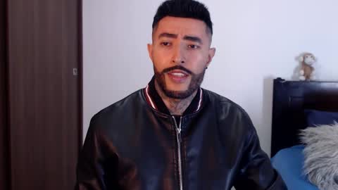 Independent Model online show from 22, 12, 2024