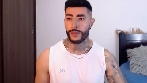 Independent Model online show from 24, 12, 2024