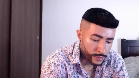 Independent Model online show from 31, 1, 2025