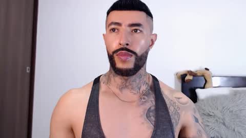 Independent Model online show from 16, 2, 2025