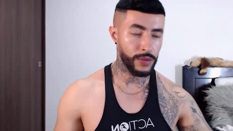 Independent Model online show from 19, 2, 2025