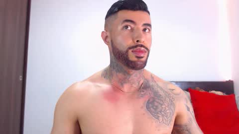 Independent Model online show from 16, 2, 2026