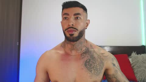 Independent Model online show from 30, 4, 2026