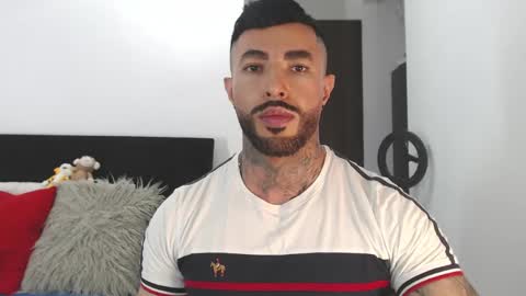 Independent Model online show from 13, 5, 2026