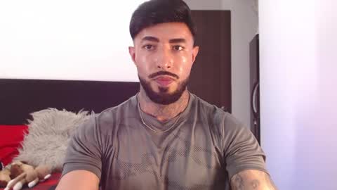 Independent Model online show from 25, 6, 2026
