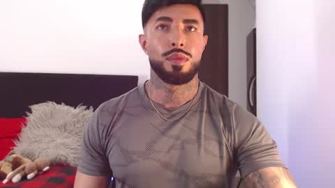 Independent Model online show from 25, 6, 2026
