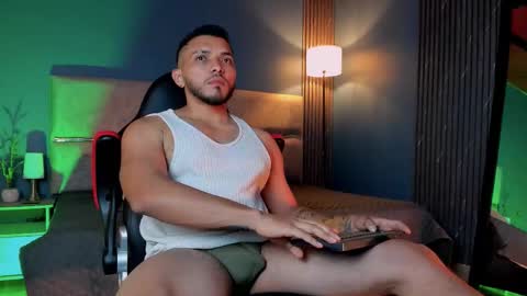 Snapshot of maximusclark chatting on 5, 2, 2026 Maximus Clark online show from 5, 2, 2026