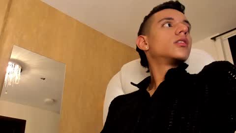 Snapshot of maximuss_19 chatting on 11, 12, 2024 Maximus online show from 11, 12, 2024