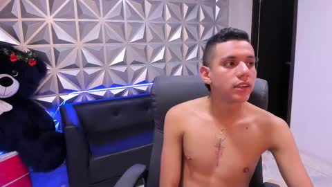 Snapshot of maximuss_19 chatting on 14, 1, 2025 Maximus online show from 14, 1, 2025