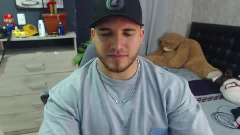 Snapshot of maximussantorini chatting on 6, 12, 2024 maximus online show from 6, 12, 2024