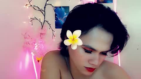 Snapshot of maxine_fucks chatting on 25, 11, 2025 maxine_fucks online show from 25, 11, 2025