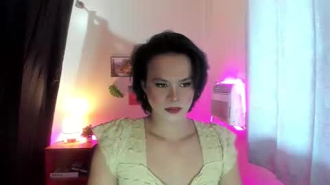 Snapshot of maxine_fucks chatting on 28, 11, 2025 maxine_fucks online show from 28, 11, 2025