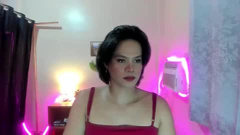 Snapshot of maxine_fucks chatting on 1, 12, 2025 maxine_fucks online show from 1, 12, 2025