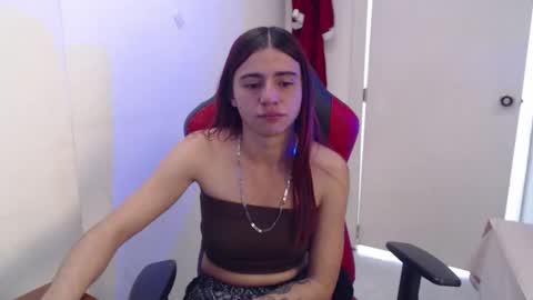 maxinesex_ online show from 11, 5, 2026