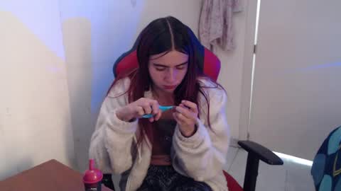 maxinesex_ online show from 23, 6, 2026