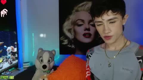 Snapshot of maxiy_001 chatting on 16, 1, 2025 Max online show from 16, 1, 2025