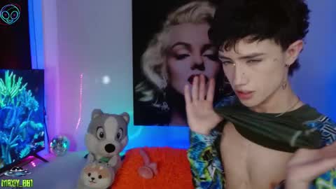 Snapshot of maxiy_001 chatting on 26, 2, 2025 Max online show from 26, 2, 2025