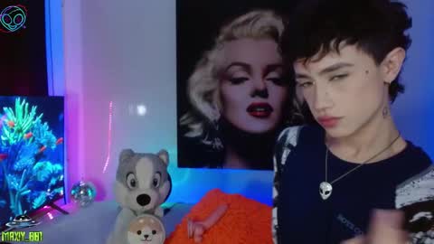 Snapshot of maxiy_001 chatting on 6, 3, 2025 Max online show from 6, 3, 2025