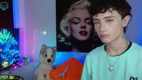 Snapshot of maxiy_001 chatting on 7, 3, 2025 Max online show from 7, 3, 2025