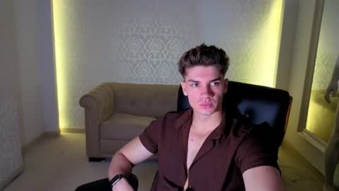 MaxKaiden online show from 20, 6, 2026