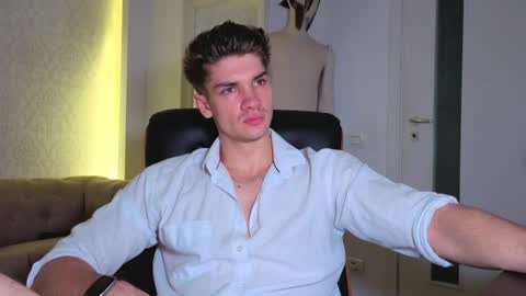 MaxKaiden online show from 28, 6, 2026