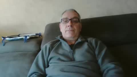 Snapshot of maxou569 chatting on 10, 3, 2025 maxou569 online show from 10, 3, 2025