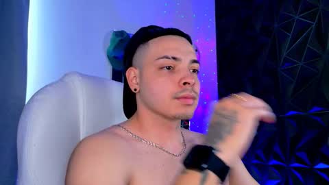 Snapshot of maxwell_dupont chatting on 7, 1, 2026 MAX online show from 7, 1, 2026