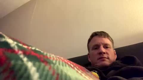 maxwilly7803039708 online show from 27, 3, 2026