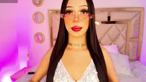 Snapshot of maxxine_vxx chatting on 2, 5, 2026 Valentina online show from 2, 5, 2026