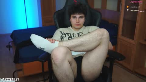 Snapshot of maxxxbailey chatting on 21, 2, 2025 Max Bailey online show from 21, 2, 2025