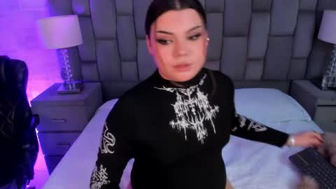 Maxine Minx online show from 10, 3, 2026