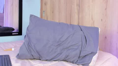 OF mayitta19 online show from 8, 3, 2026