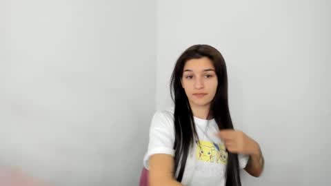 Snapshot of maya_and_guests chatting on 11, 1, 2026 Maya online show from 11, 1, 2026