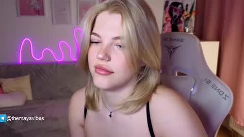 Maya online show from 5, 2, 2026