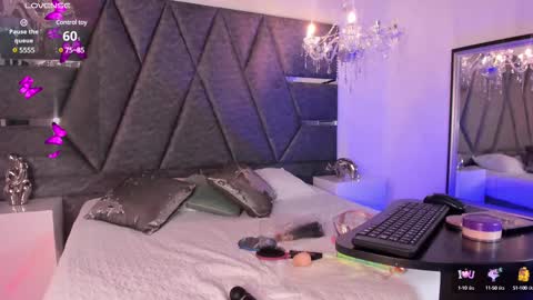 Snapshot of maya_blue_ chatting on 6, 3, 2025 Maya online show from 6, 3, 2025