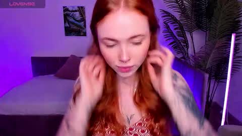 Snapshot of maya_light chatting on 29, 9, 2025 Maya online show from 29, 9, 2025