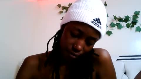 Snapshot of maya_melody chatting on 21, 7, 2026 maya_melody online show from 21, 7, 2026