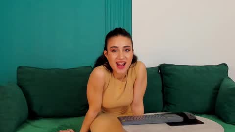 Maya online show from 19, 2, 2025