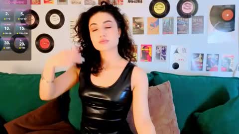 Snapshot of maya_rogerss chatting on 28, 6, 2026 Maya online show from 28, 6, 2026