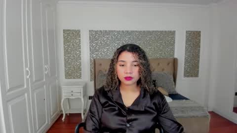 Snapshot of mayaa_ross chatting on 10, 10, 2025 Maya online show from 10, 10, 2025