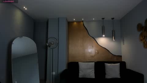 Maya online show from 5, 12, 2025