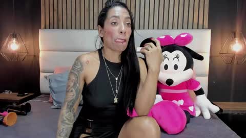 Nicolle Ruselle   Hello my lovely  schedule for great fun from  630 am and end 800 pm Colombian time I wait for you online show from 3, 1, 2025